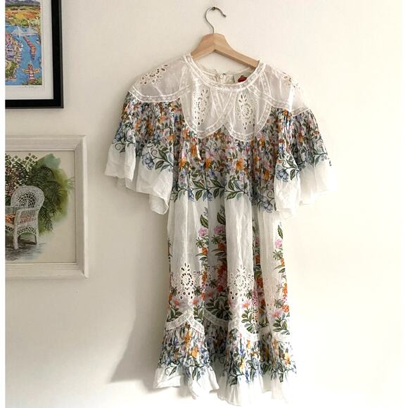 FARM RIO Sweet Bloom Bouquet Short-Sleeve Mini Dress Size Medium - Picture 6 of 11